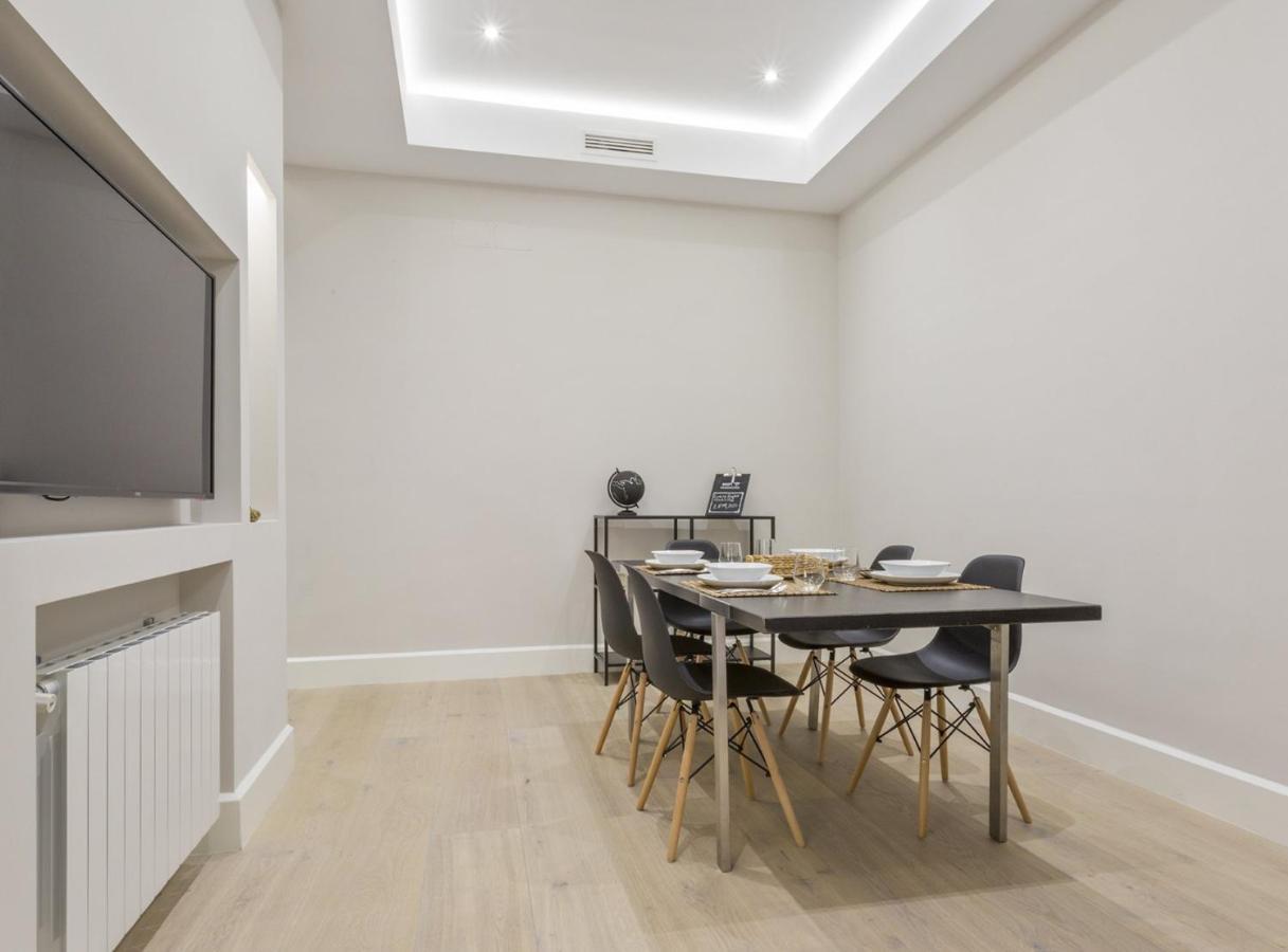 Charming City Center Apartment For 4 Perfect Location, Espoz Y Mina III Madrid Exterior foto
